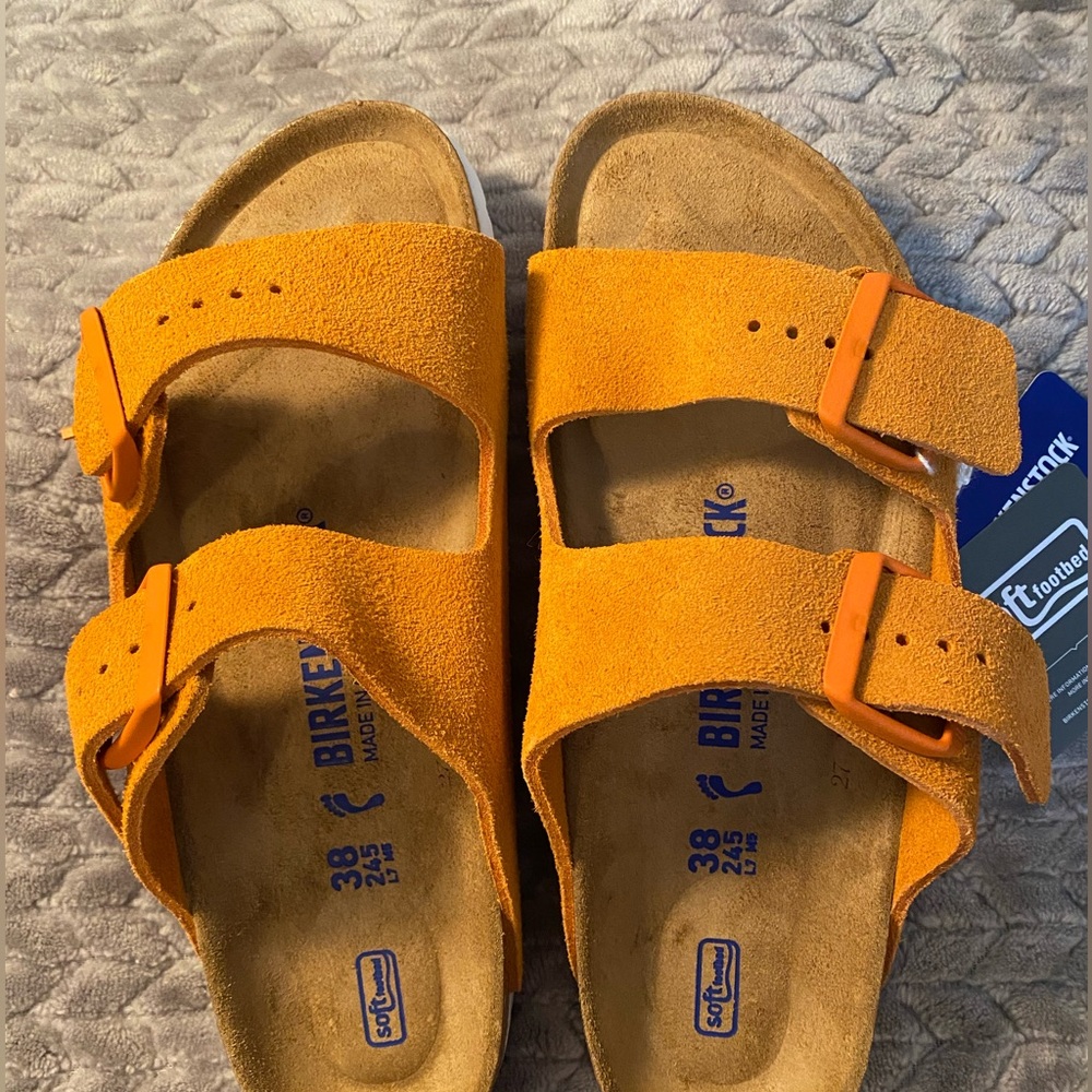 Birkenstock, Arizona Russet Orange sandals-foot bed-new with tags-NO BOX